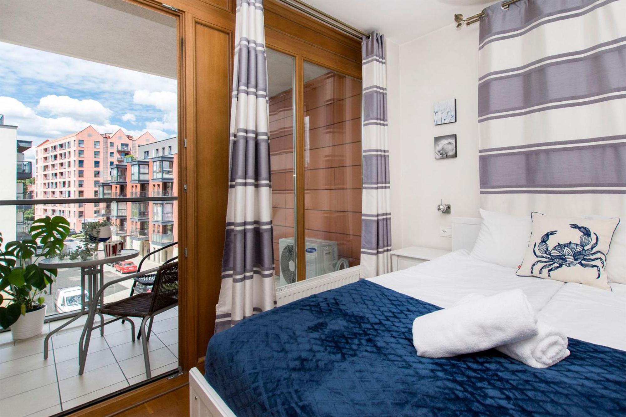 City Center - Aura By Apartmore Gdansk Ngoại thất bức ảnh